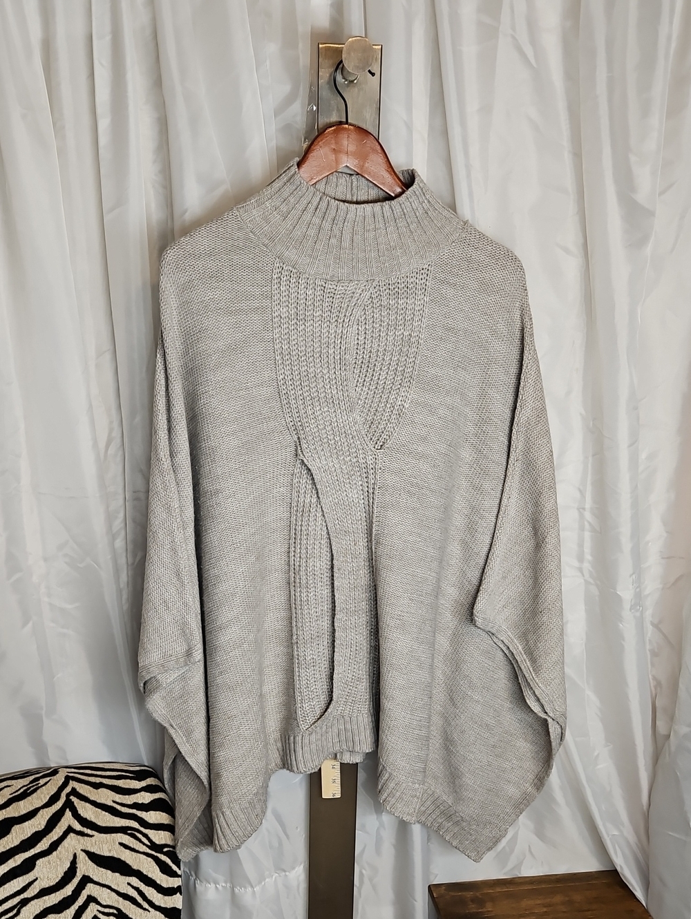 New York & Company Taupe Mock Neck Poncho Sweater L/ Xl